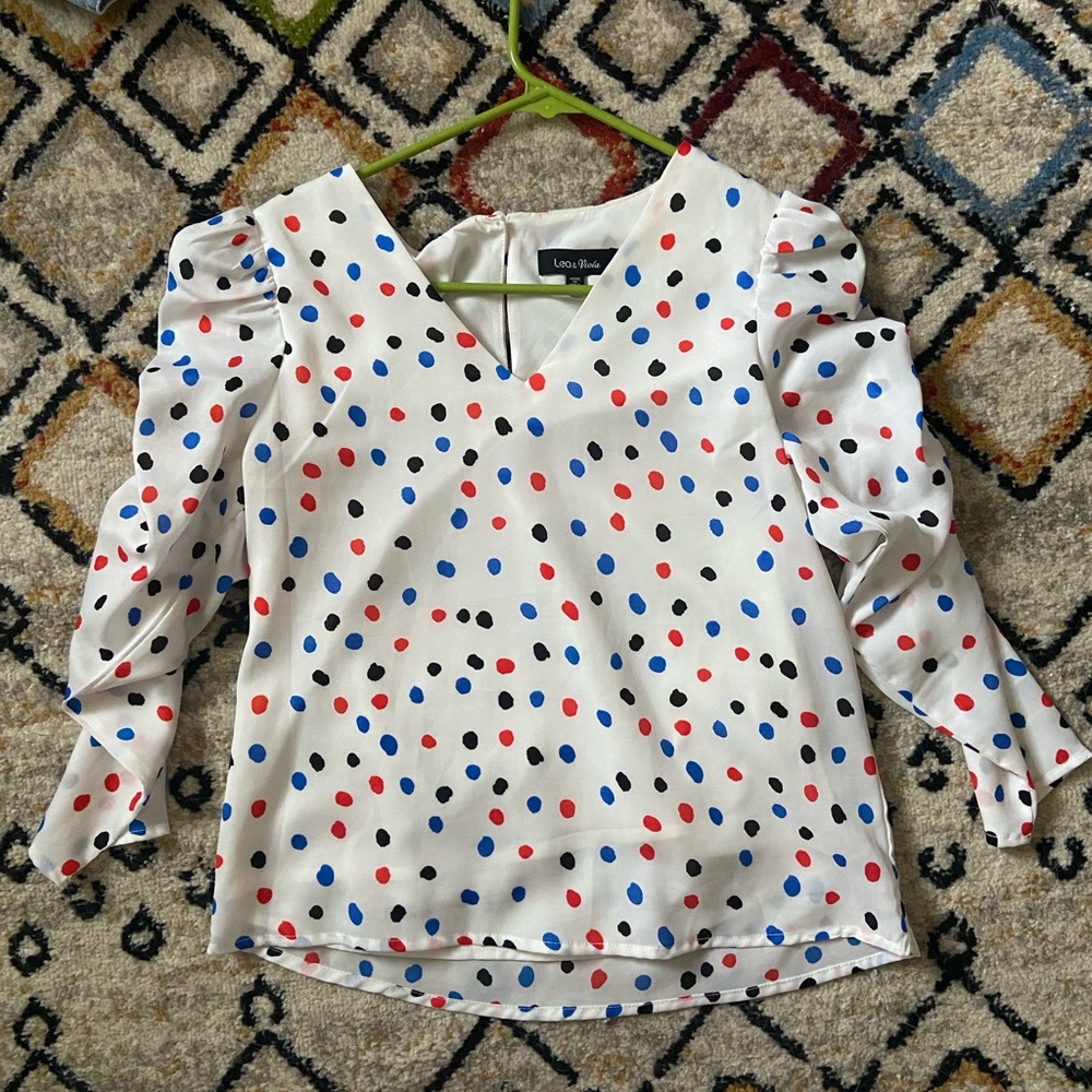 Lea & Viola Polka Dot Puff Sleeve Top